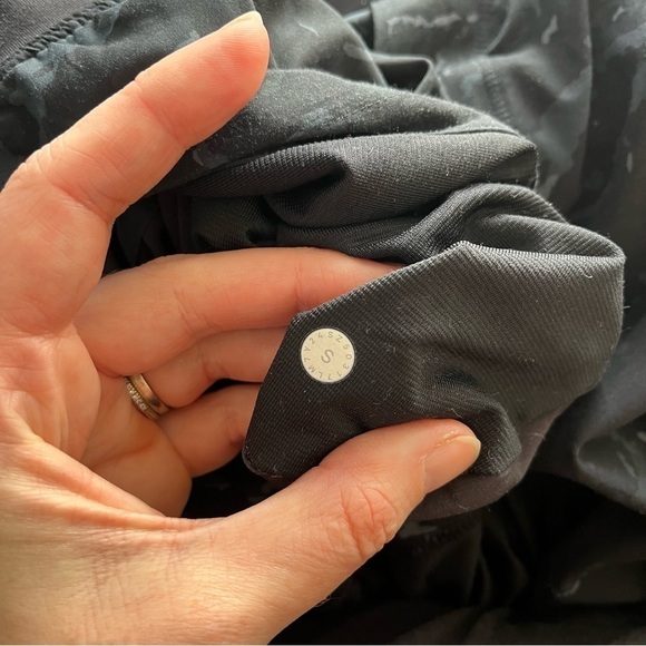 LULULEMON T.H.E. Short Luxtreme Liner 9in M7Y24S - Picture 11 of 12